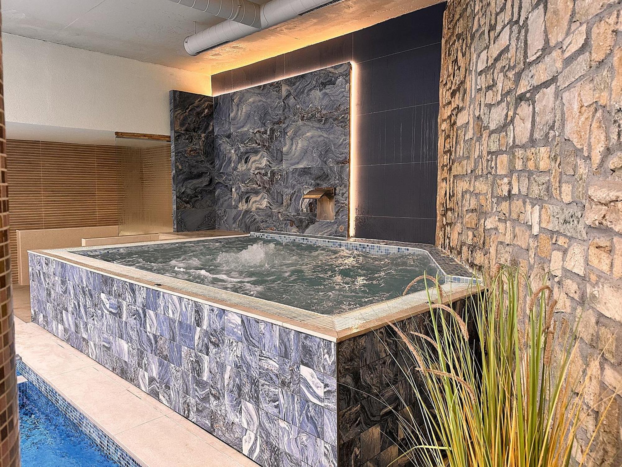Predela LUX Aparthotel Bansko Bagian luar foto